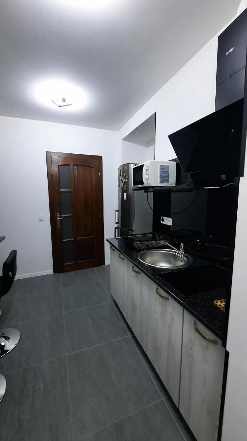 House Side By Side Apartment Brașov Exterior foto