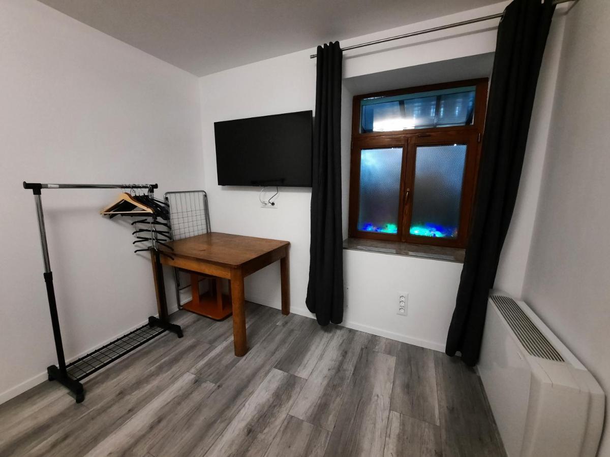 House Side By Side Apartment Brașov Exterior foto