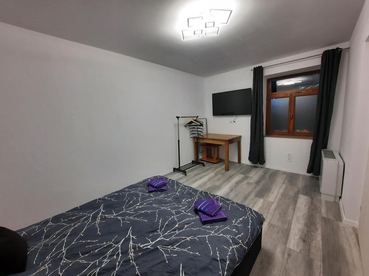 House Side By Side Apartment Brașov Exterior foto